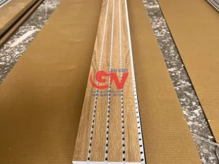 Tấm nhựa PVC tiêu âm xẻ rãnh ốp tường trang trí – Gỗ Việt