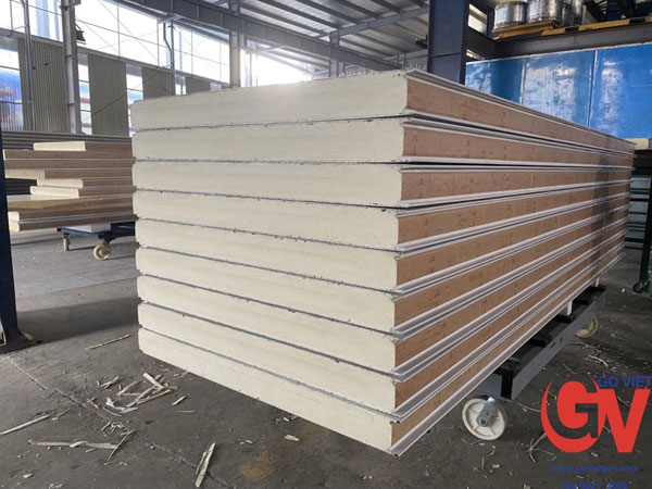 Tấm Panel PU cách âm chống cháy