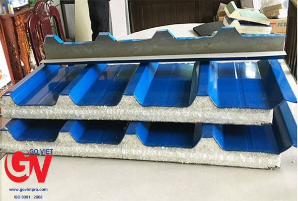 Báo giá tôn chống nóng các loại mới nhất 2022 5 Tôn chống nóng EPS
