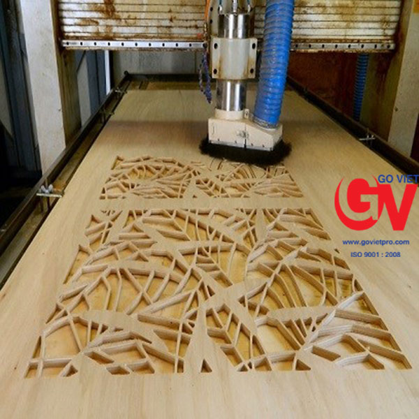 Cắt gỗ CNC