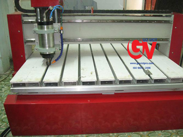 Dịch vụ gia công cắt gỗ CNC theo yêu cầu tại Công ty Gỗ Việt