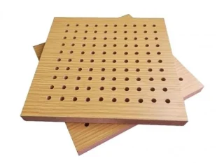 gỗ tiêu âm đục lỗ