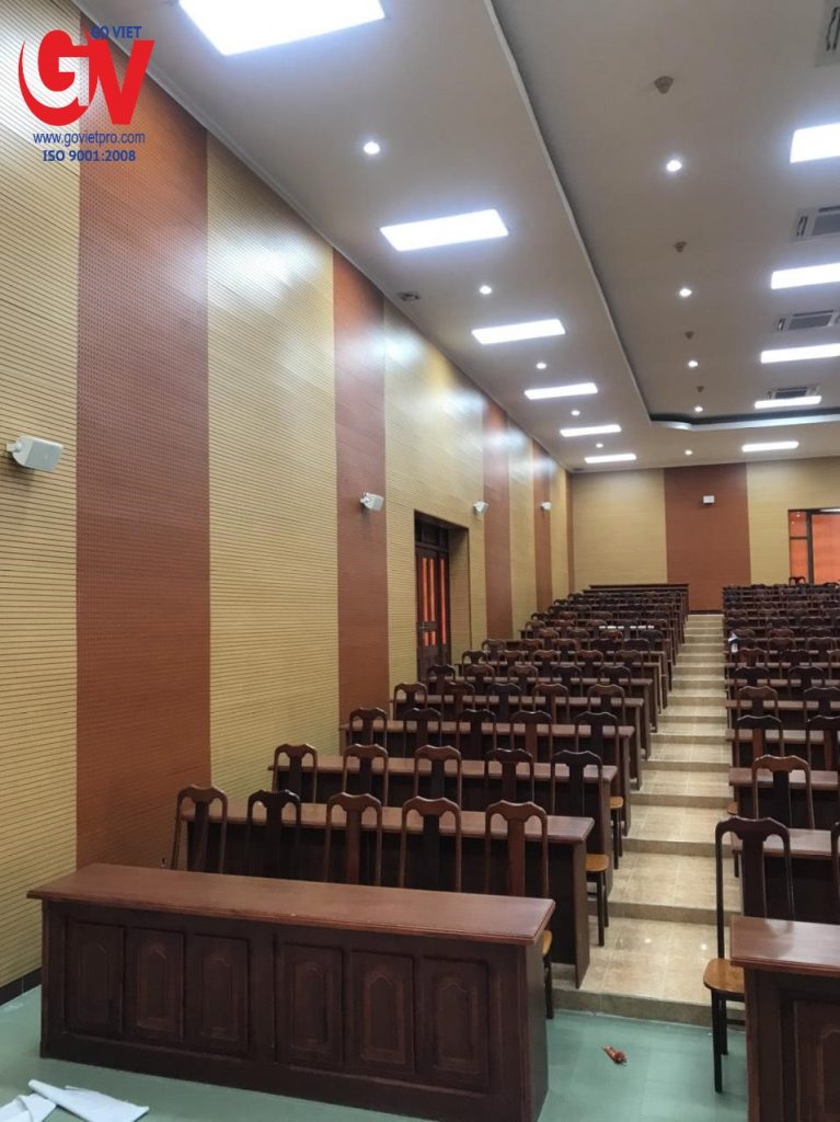 Nhà máy sản xuất gỗ tiêu âm TPHCM uy tín, chất lượng nhất 5 Xử lý âm học chính là tính năng đầu tiên, quan trọng nhất của gỗ tiêu âm