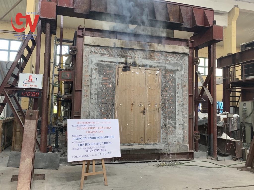 Cửa chung cư cần đạt quy chuẩn cửa chống cháy theo quy định