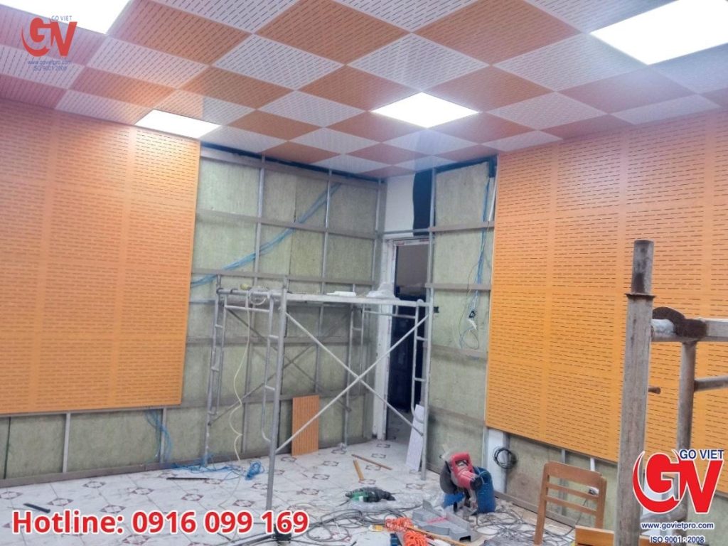 Gỗ tiêu âm với hiệu năng tiêu âm hiệu quả, tính thẩm mỹ cao được nhiều khách hàng tin dùng