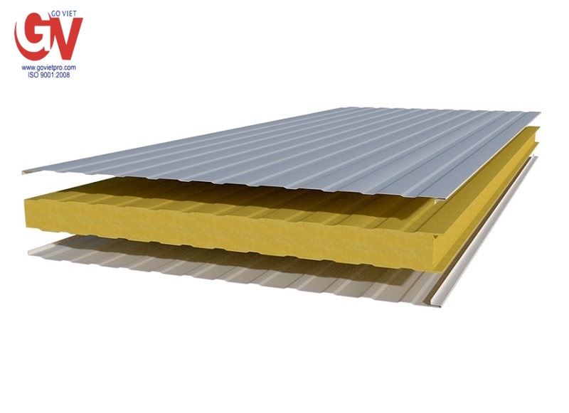 Yếu tố nhiệt độ đảm bảo trong tiêu chuẩn kho lạnh 6 Cấu tạo sandwich panel gồm 3 lớp chắc chắn