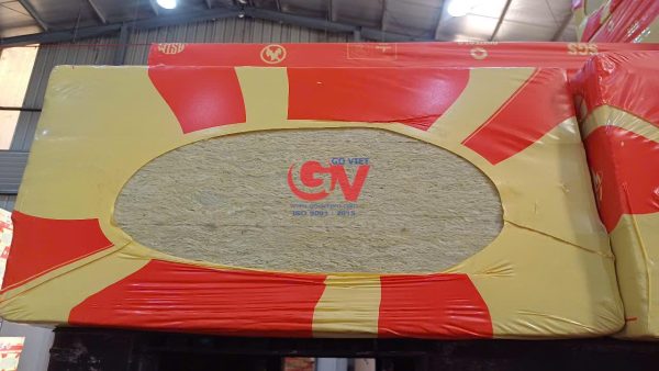 Bông khoáng rockwool: giải pháp tối ưu cho công trình của bạn 1 Bông khoáng rockwool là một loại vật liệu cách nhiệt, cách âm