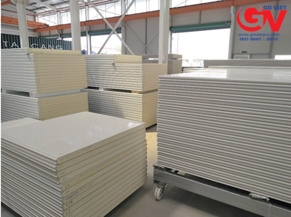 top-5-vat-lieu-cach-nhiet-re-ma-ben-cho-nha-xuong-cu